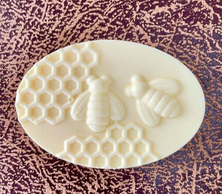 JABON OVALADO MIEL 90gr